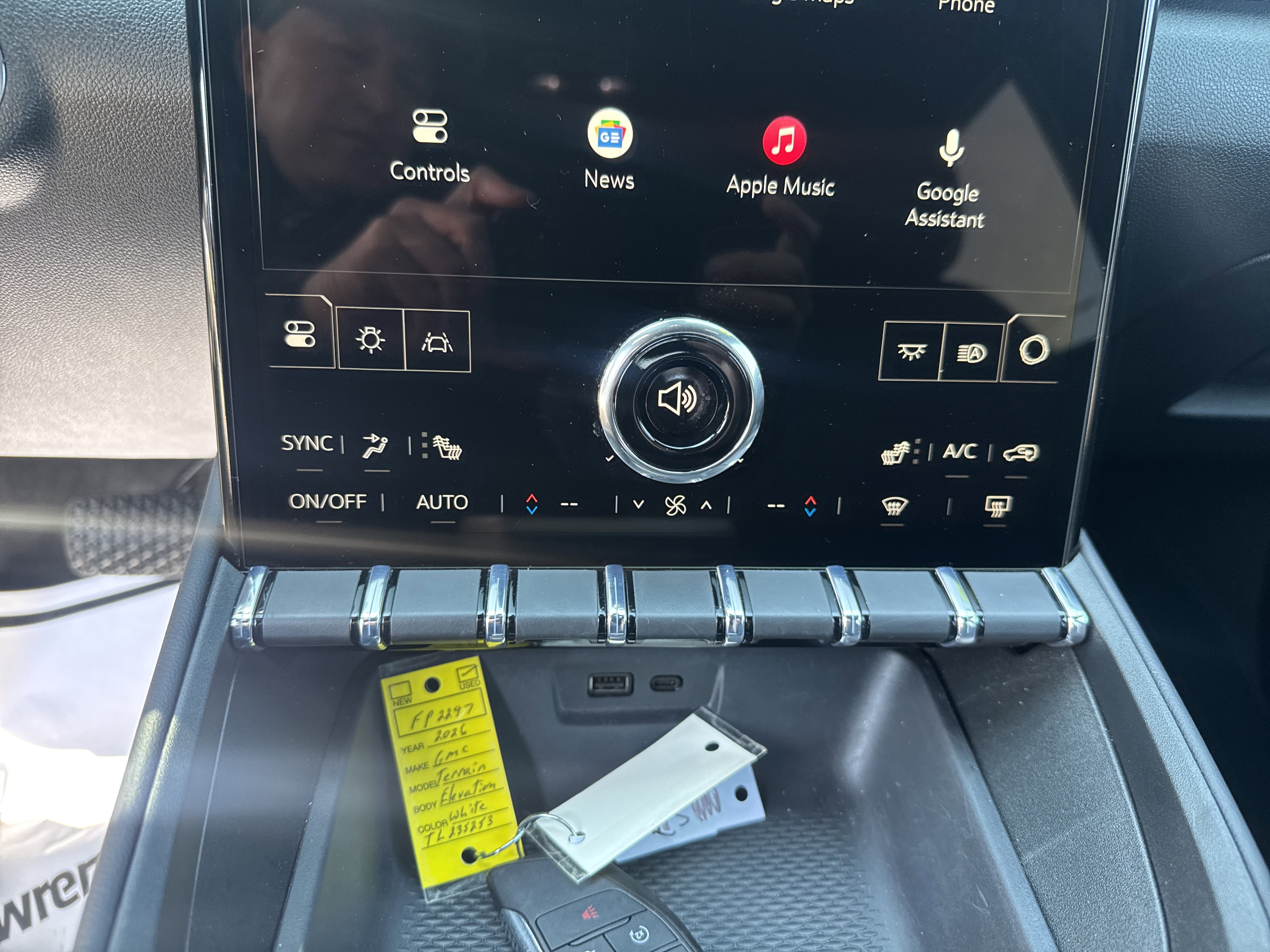 Used 2026 GMC Terrain Elevation w/ Elevation Premium Package AWD/4WD image 25
