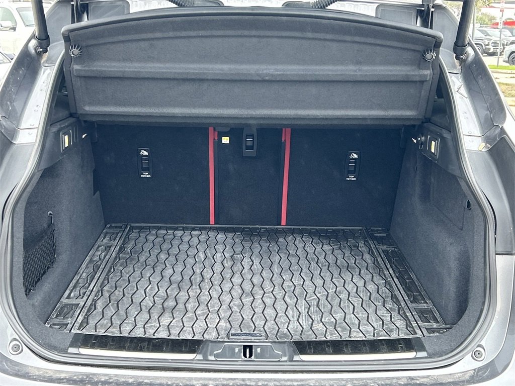 Used 2024 Jaguar F-PACE R-Dynamic S image 15