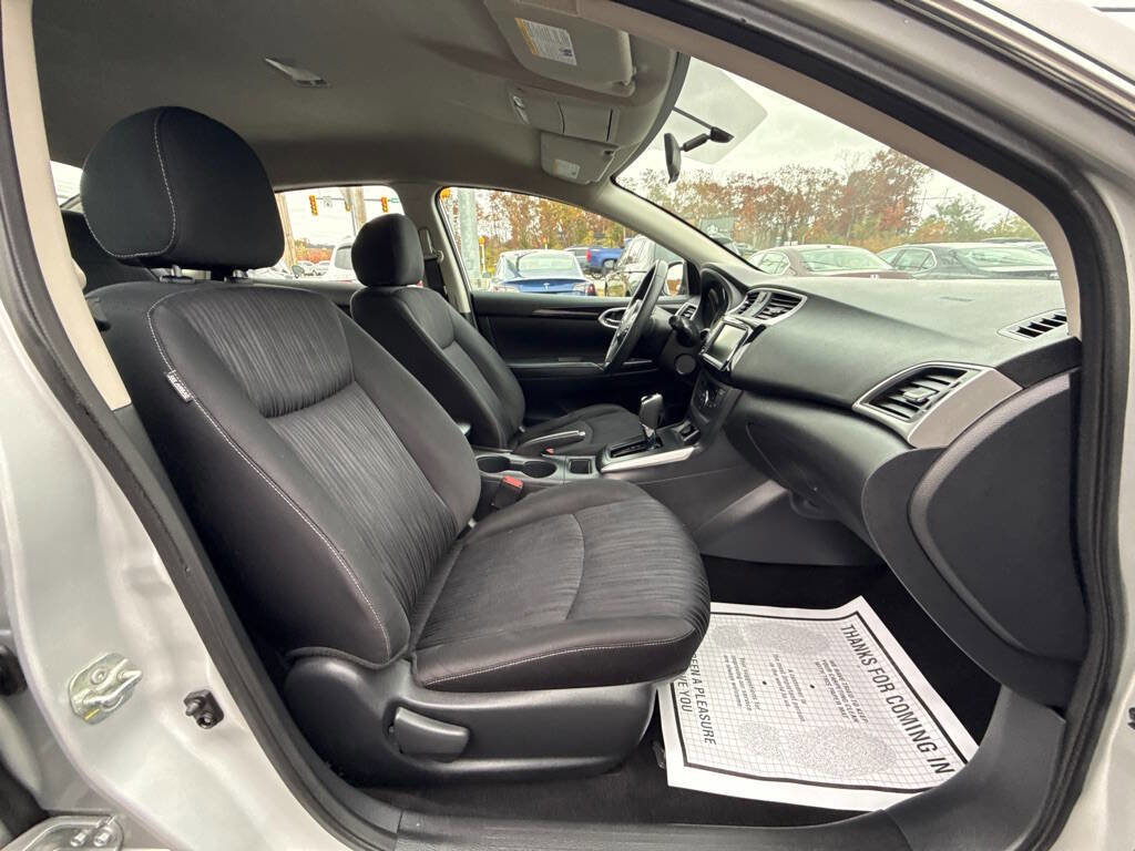 Used 2019 Nissan Sentra SV image 14