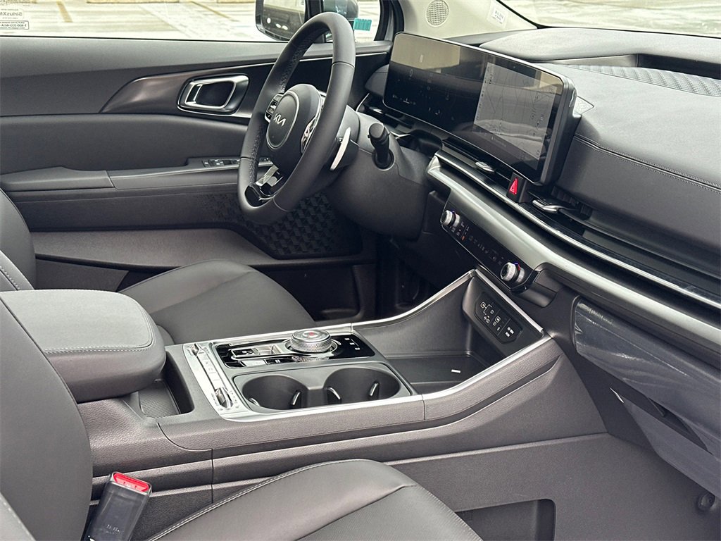 New 2026 Kia Carnival SX image 13