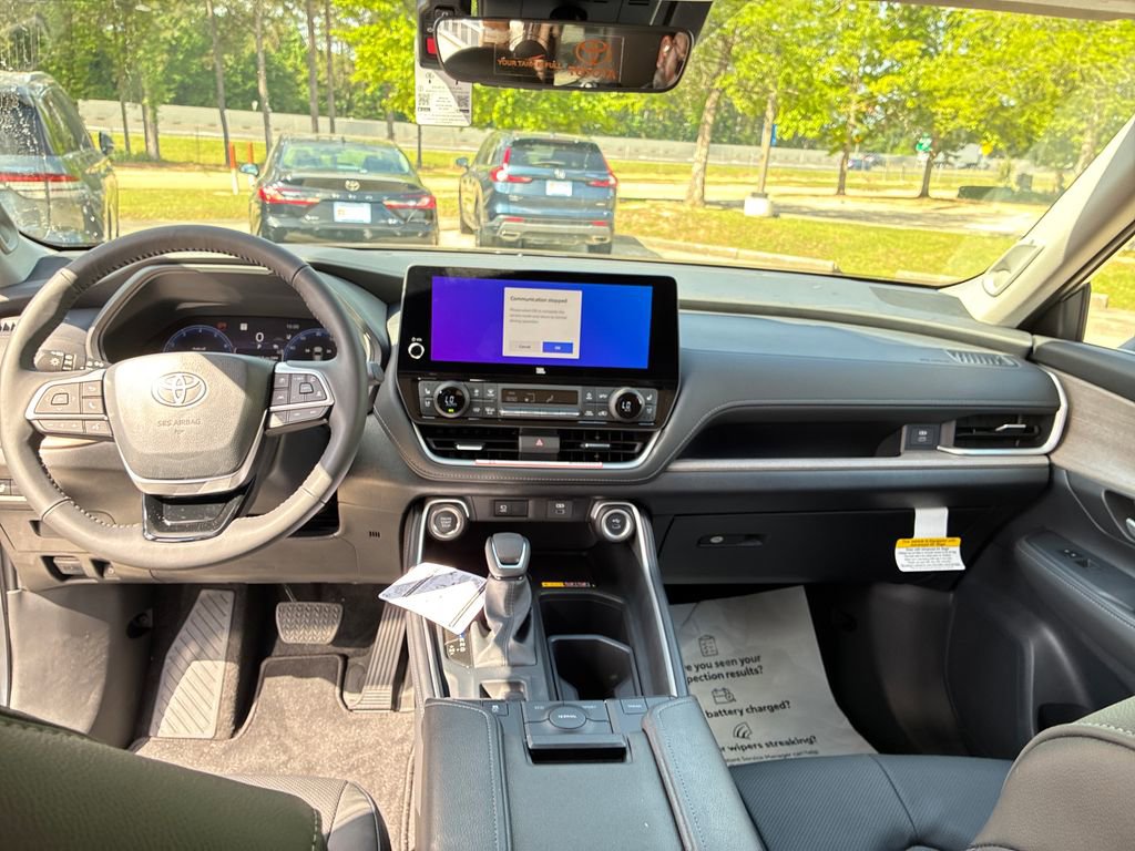 New 2026 Toyota Grand Highlander Limited image 19