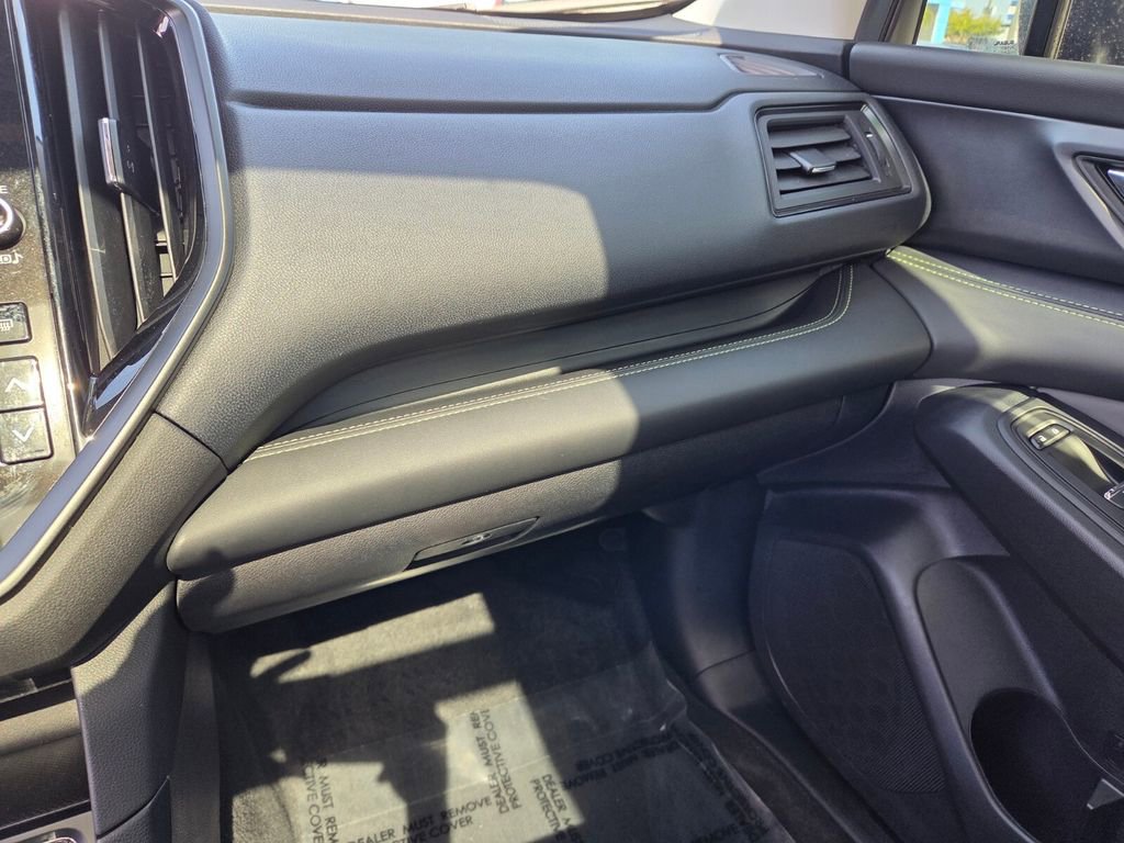 Used 2025 Subaru Ascent Onyx Edition w/ Onyx Package AWD/4WD image 27