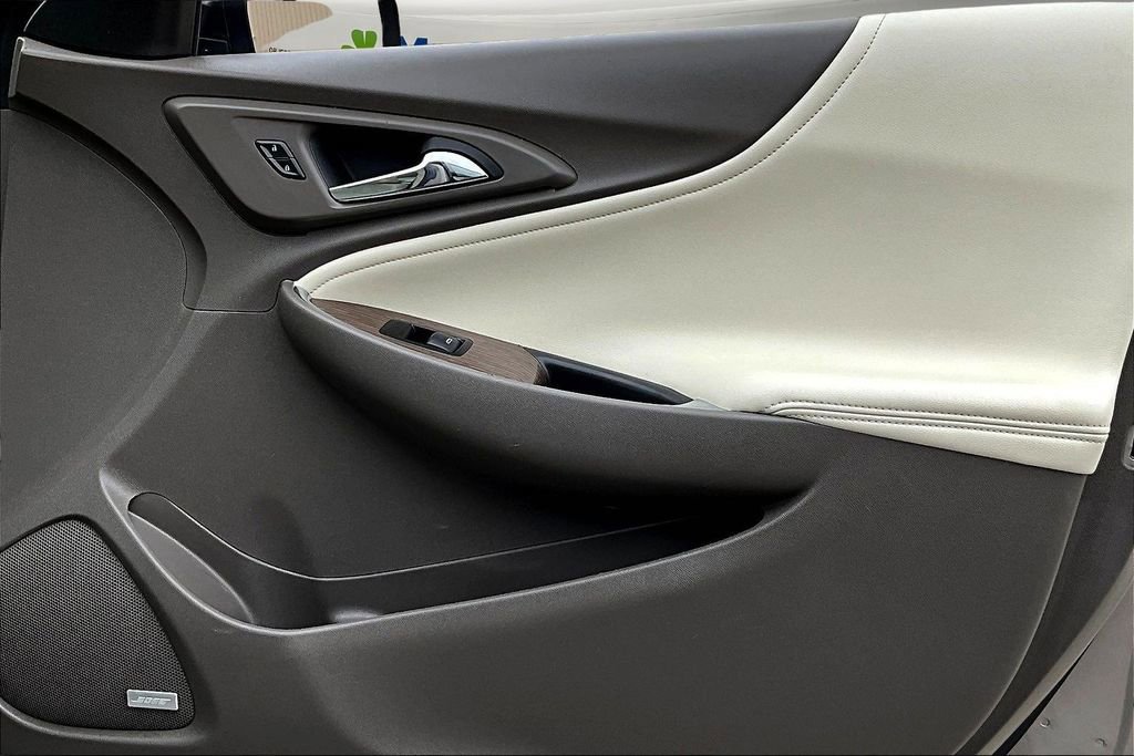 Used 2024 Chevrolet Malibu LT image 27