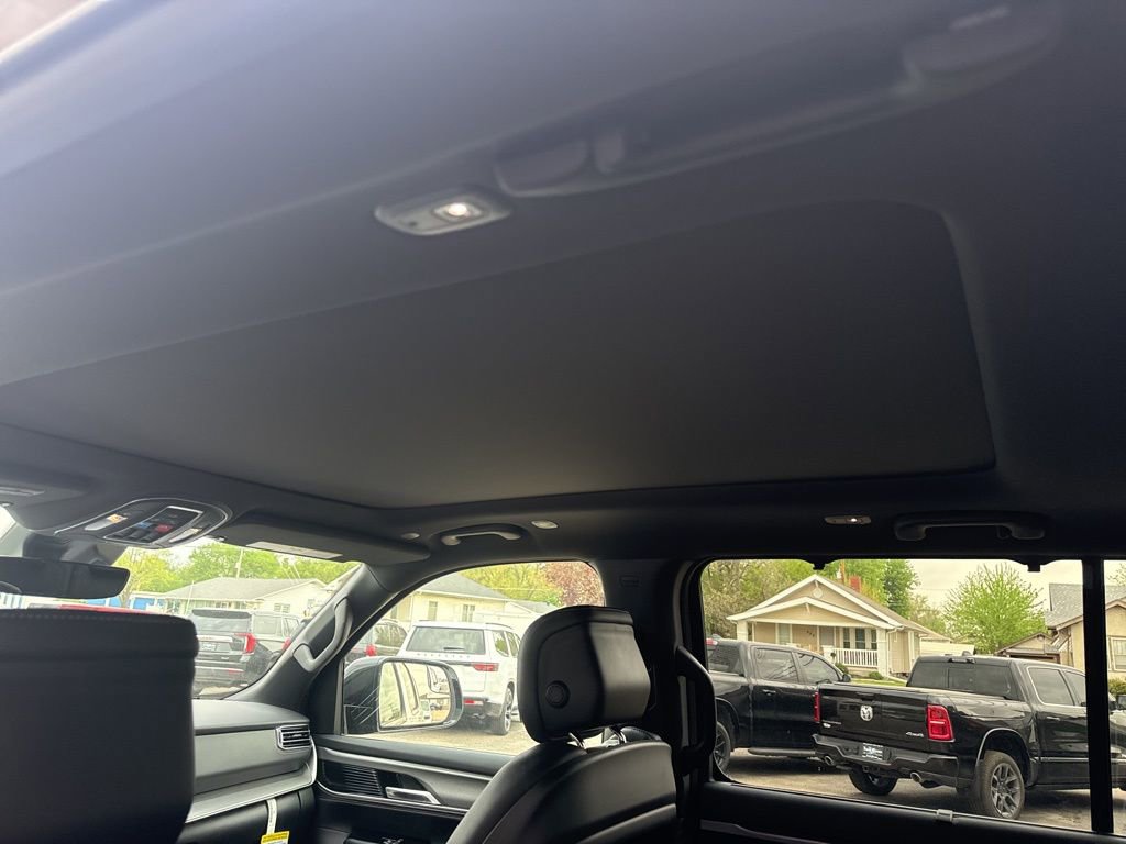 New 2026 Jeep Grand Wagoneer Limited AWD/4WD image 14