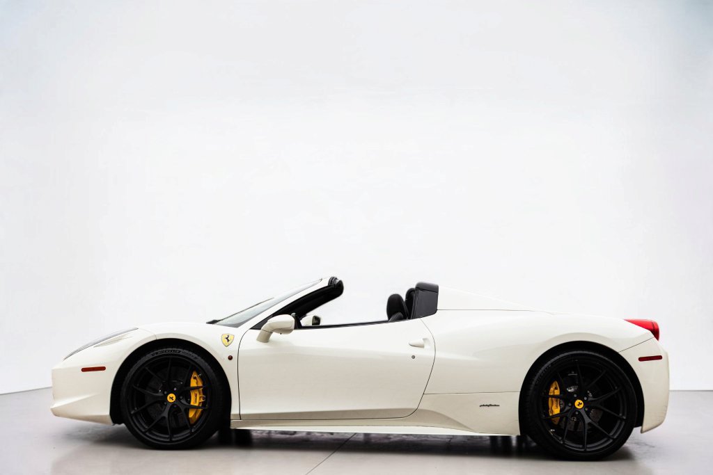 Used 2014 Ferrari 458 Spider RWD image 9