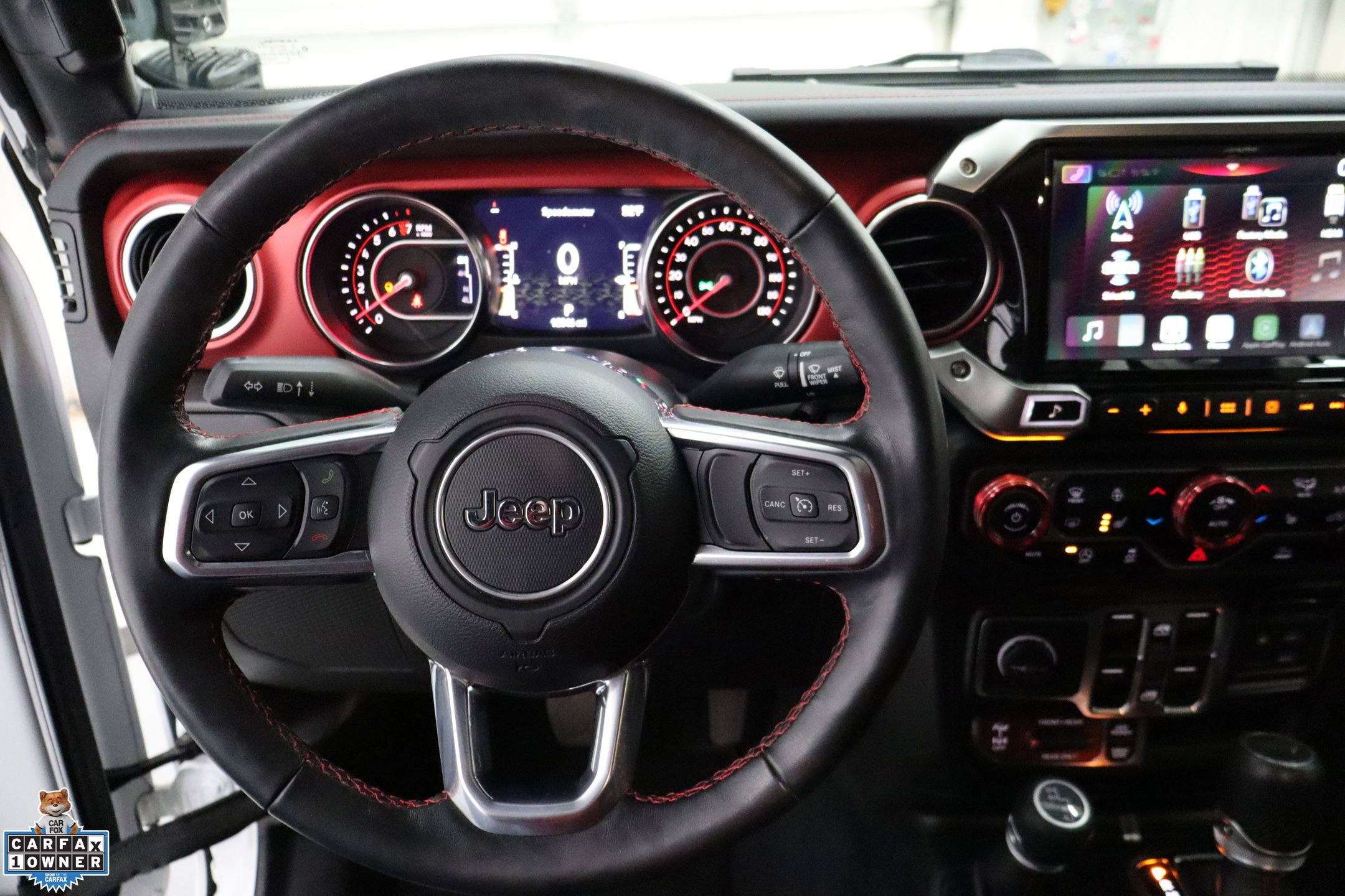 Used 2022 Jeep Gladiator Rubicon w/ Cold Weather Group image 17