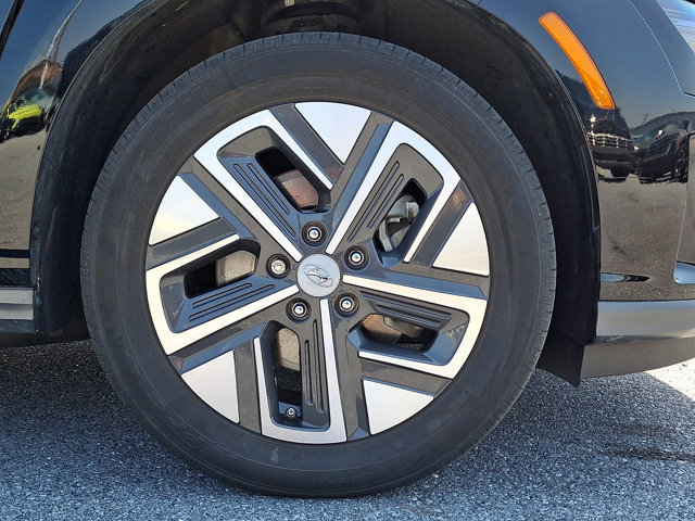 Certified 2023 Hyundai Kona SEL w/ Cargo Package FWD image 8