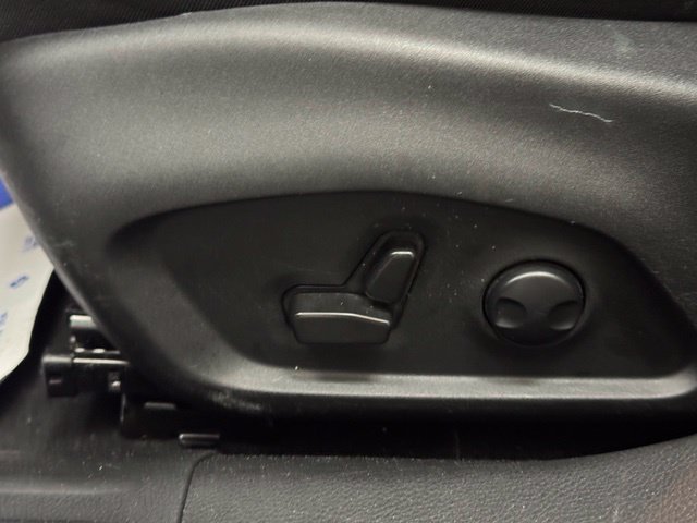 Used 2022 Jeep Compass Limited AWD/4WD image 21