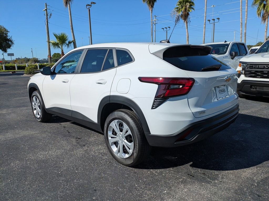 New 2026 Chevrolet Trax LS w/ Driver Confidence Package image 6