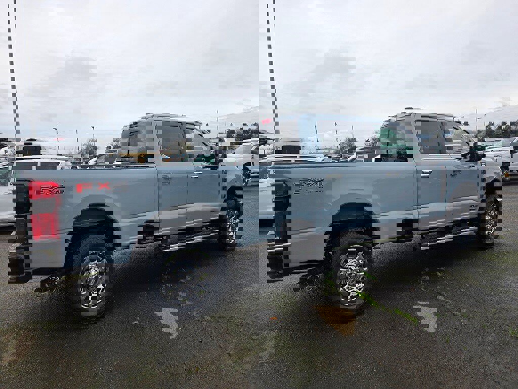 New 2026 Ford F350 Lariat w/ Chrome Package image 31