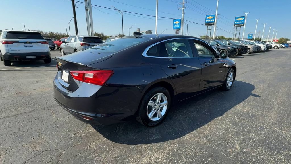 Used 2023 Chevrolet Malibu LS w/ LPO, Floor Liner Package FWD image 8