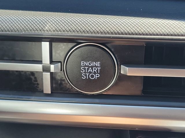 Used 2024 Hyundai Santa Fe SEL image 9