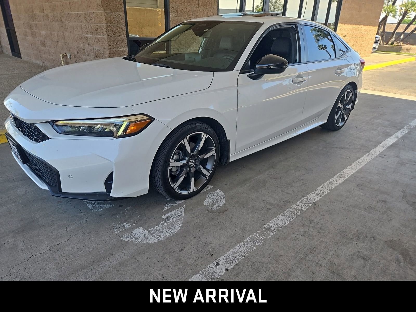 Used 2025 Honda Civic Sport Touring image 1