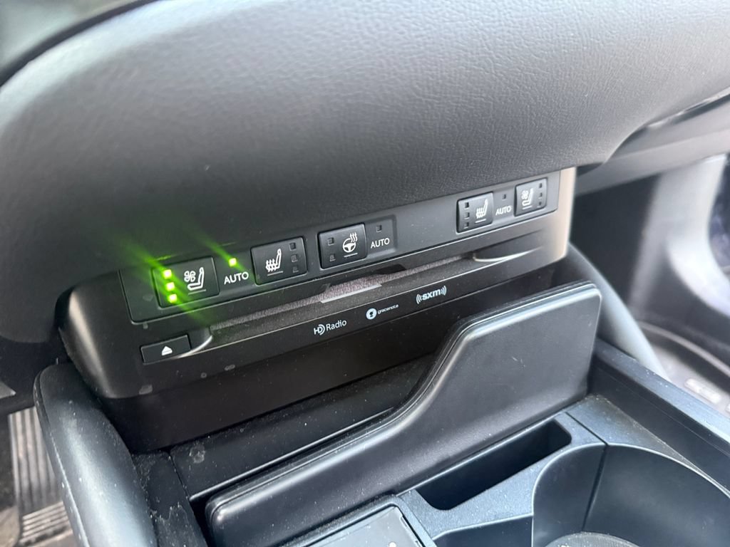 Used 2019 Lexus ES 350 w/ Premium Package FWD image 18