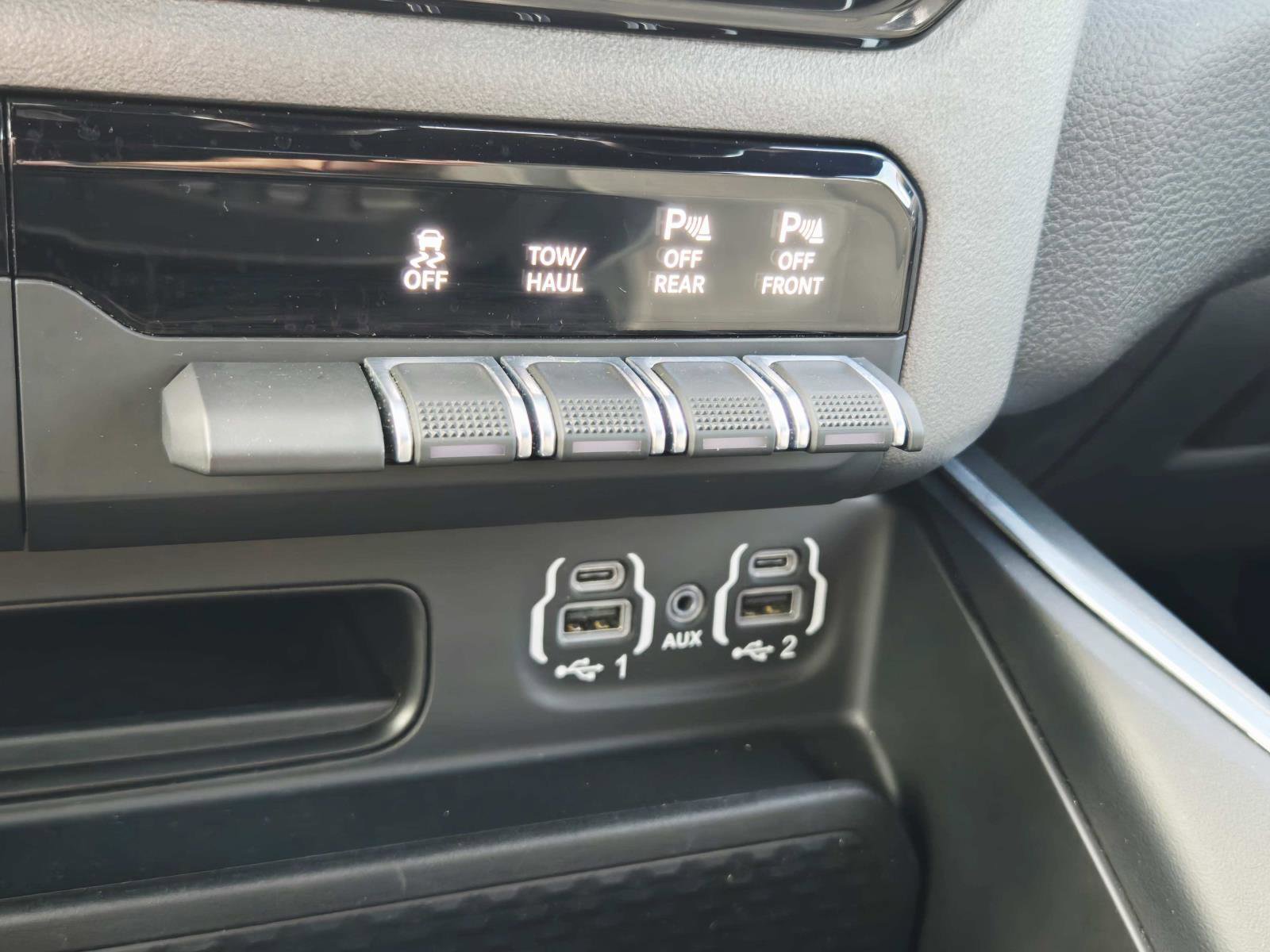 Used 2022 RAM 1500 Big Horn image 33