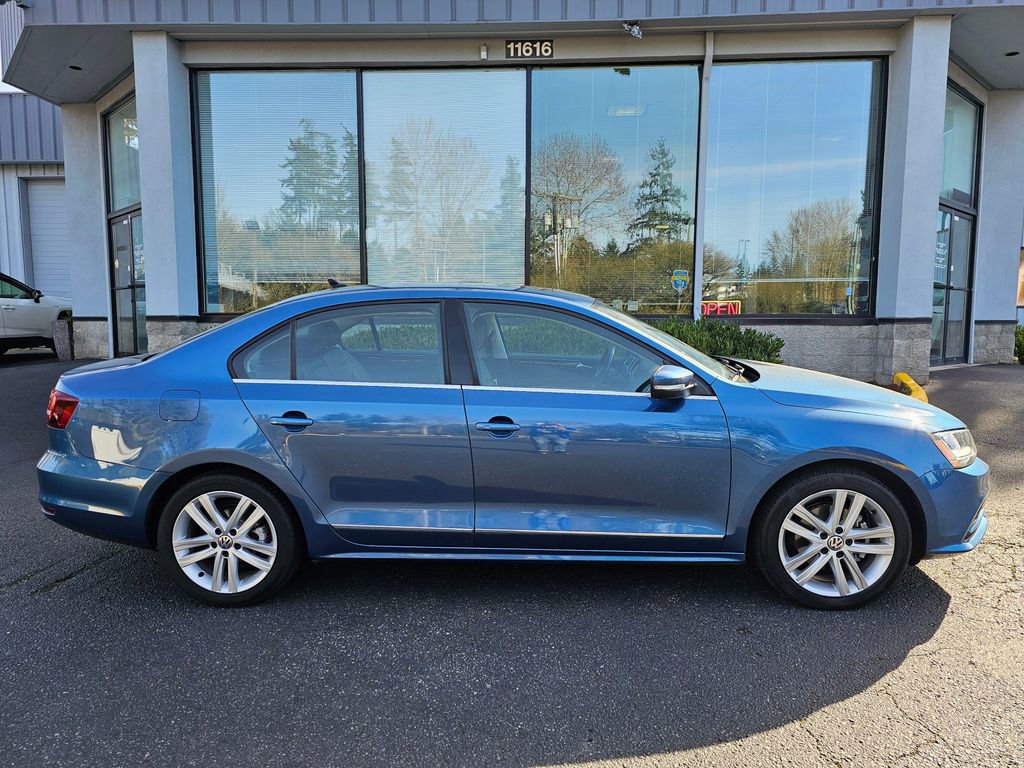 Used 2017 Volkswagen Jetta SEL image 8