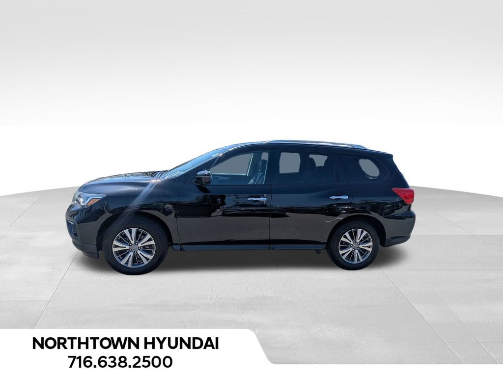 Used 2019 Nissan Pathfinder SL AWD/4WD image 2
