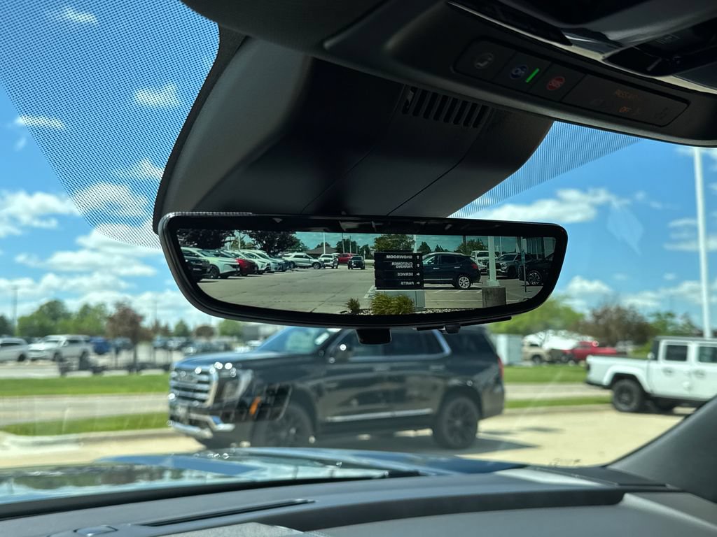 New 2026 GMC Yukon AT4 w/ AT4 Premium Plus Package AWD/4WD image 40