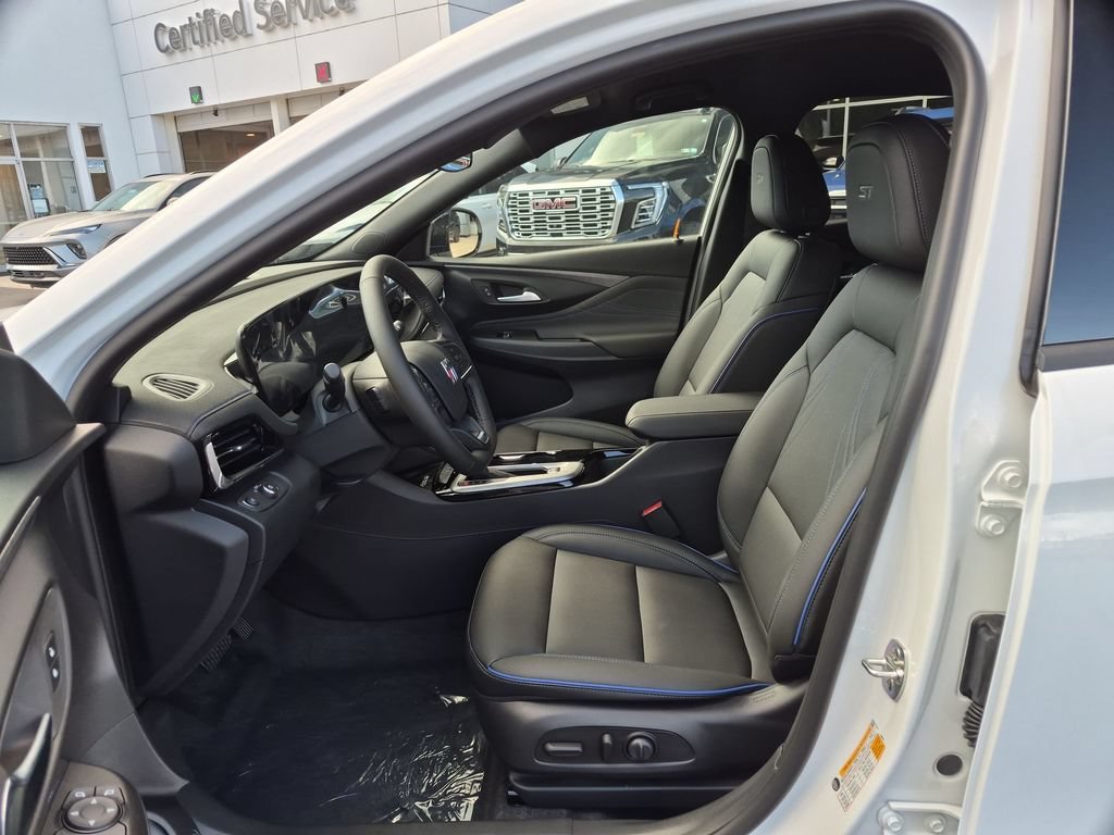 New 2026 Buick Envista Sport Touring w/ Convenience I Package FWD image 18