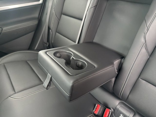 New 2026 GMC Terrain Elevation w/ Elevation Premium Package image 28