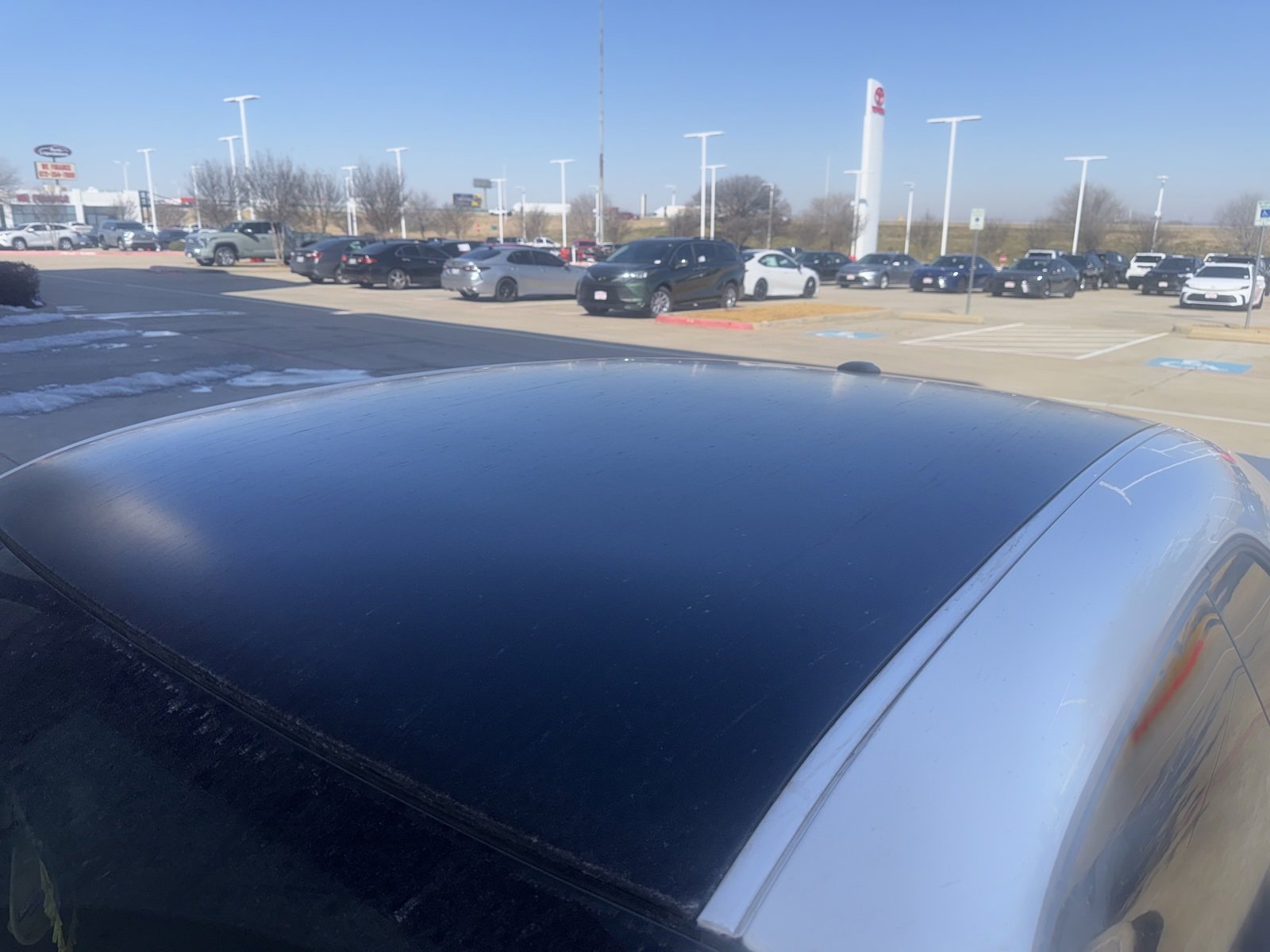 Used 2019 Dodge Challenger SXT image 23