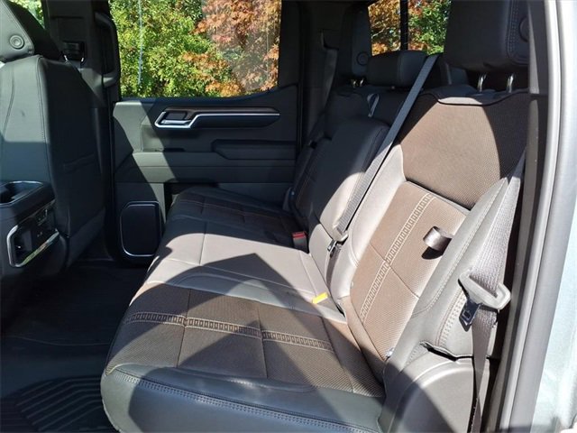 New 2026 Chevrolet Silverado 1500 High Country w/ Technology Package image 13