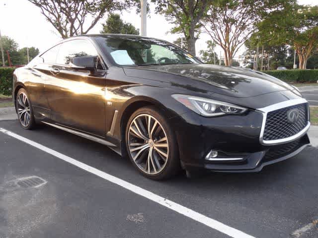 Used 2017 INFINITI Q60 3.0t w/ Premium Plus Package 3.0T AWD/4WD image 3