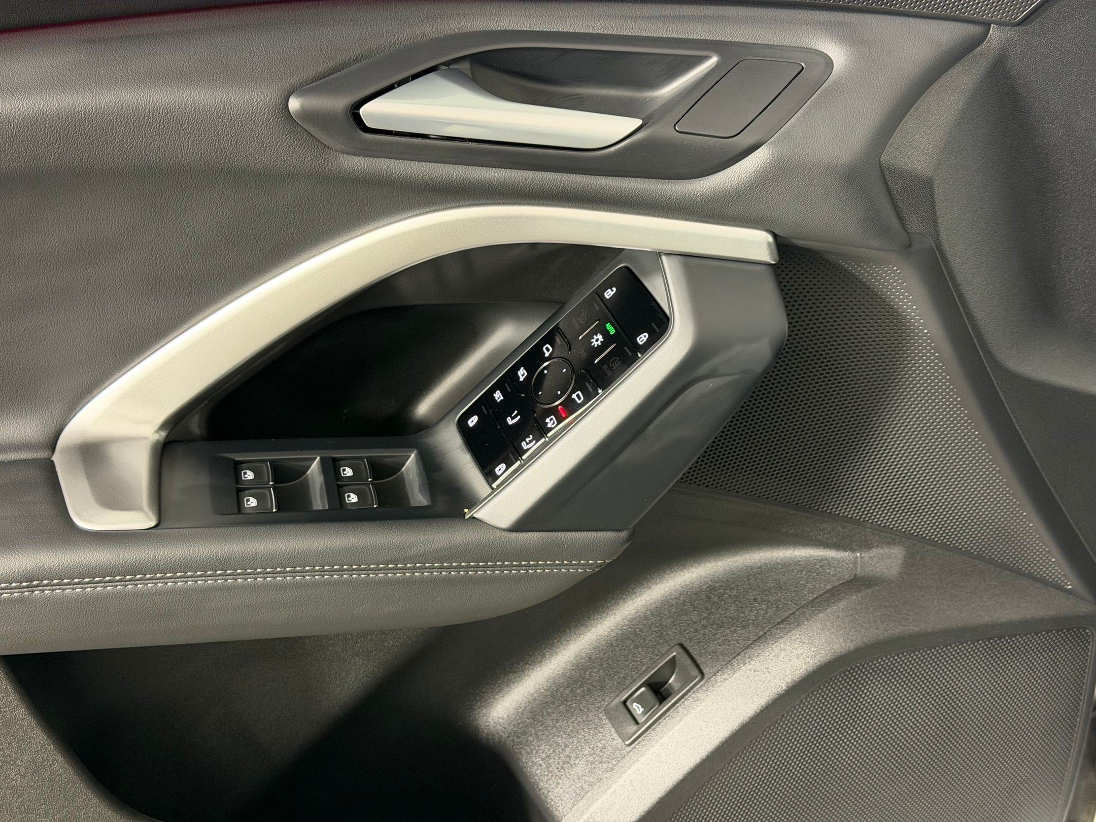 New 2026 Audi Q5 Premium AWD/4WD image 13
