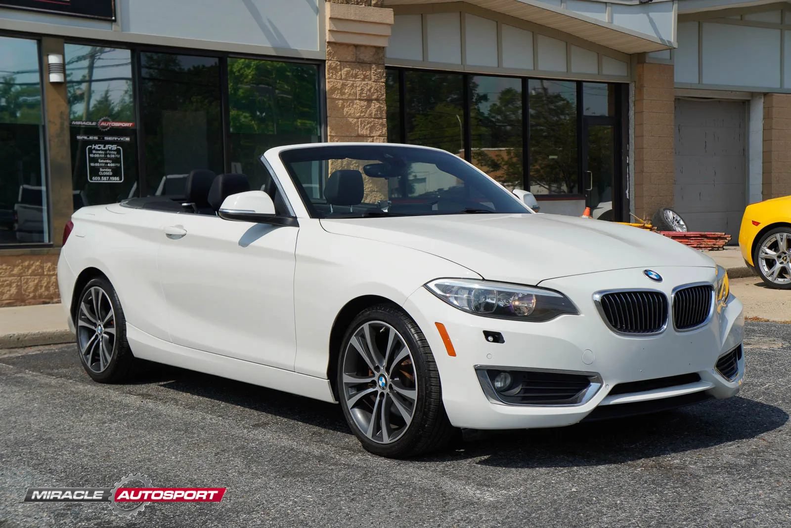 Used 2017 BMW 230i xDrive Convertible AWD/4WD image 8
