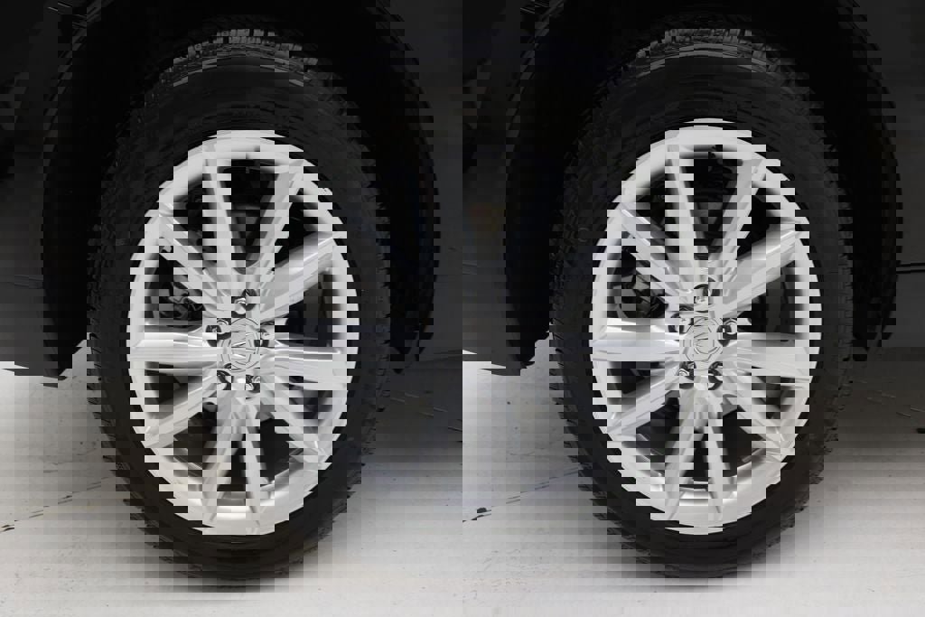 Used 2021 Acura RDX AWD image 9