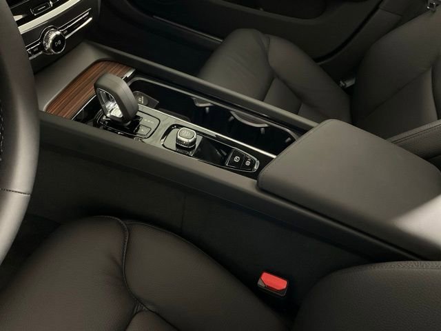 New 2026 Volvo V60 B5 Cross Country Plus w/ Protection Package Premier image 14