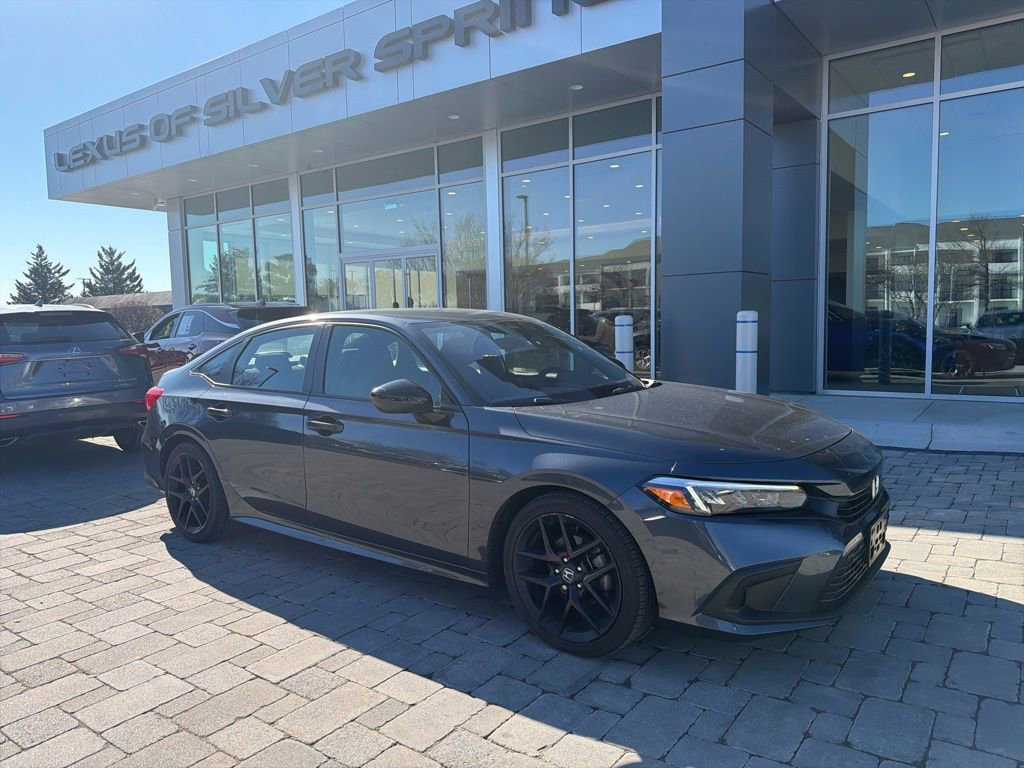 Used 2023 Honda Civic Sport image 3