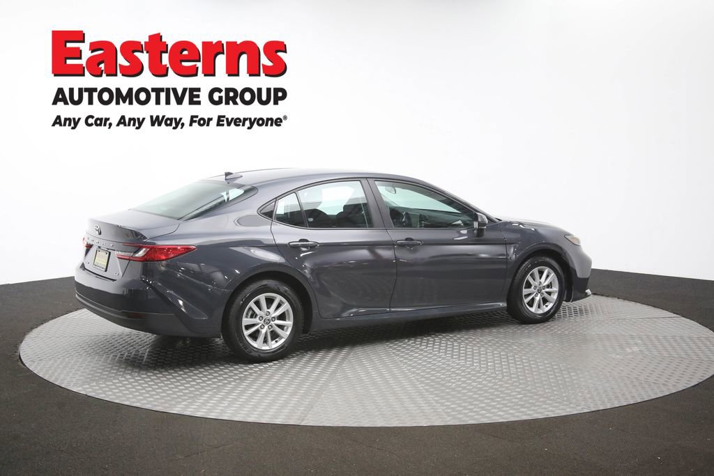 Used 2025 Toyota Camry LE FWD image 39