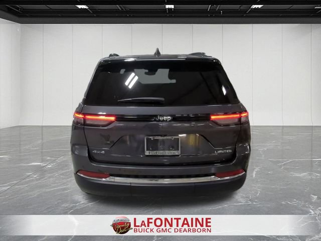 Used 2023 Jeep Grand Cherokee Limited image 7