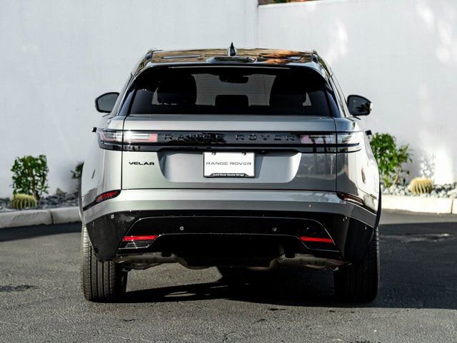 Used 2025 Land Rover Range Rover Velar Dynamic SE AWD/4WD image 8