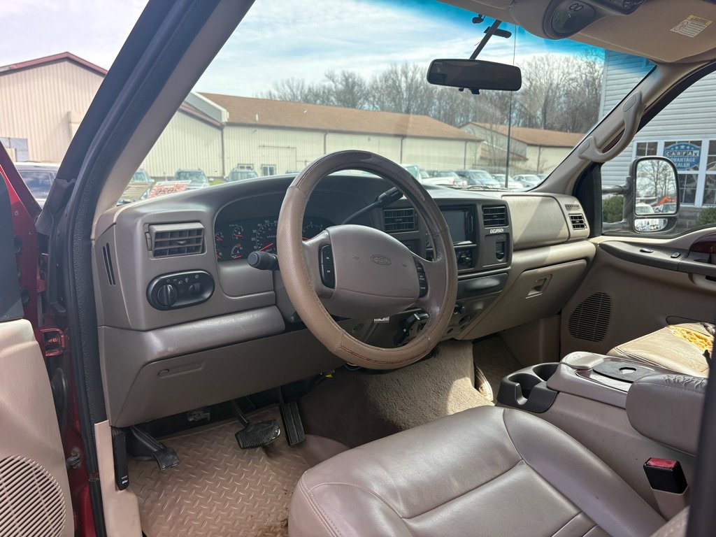 Used 2001 Ford Excursion Limited image 15