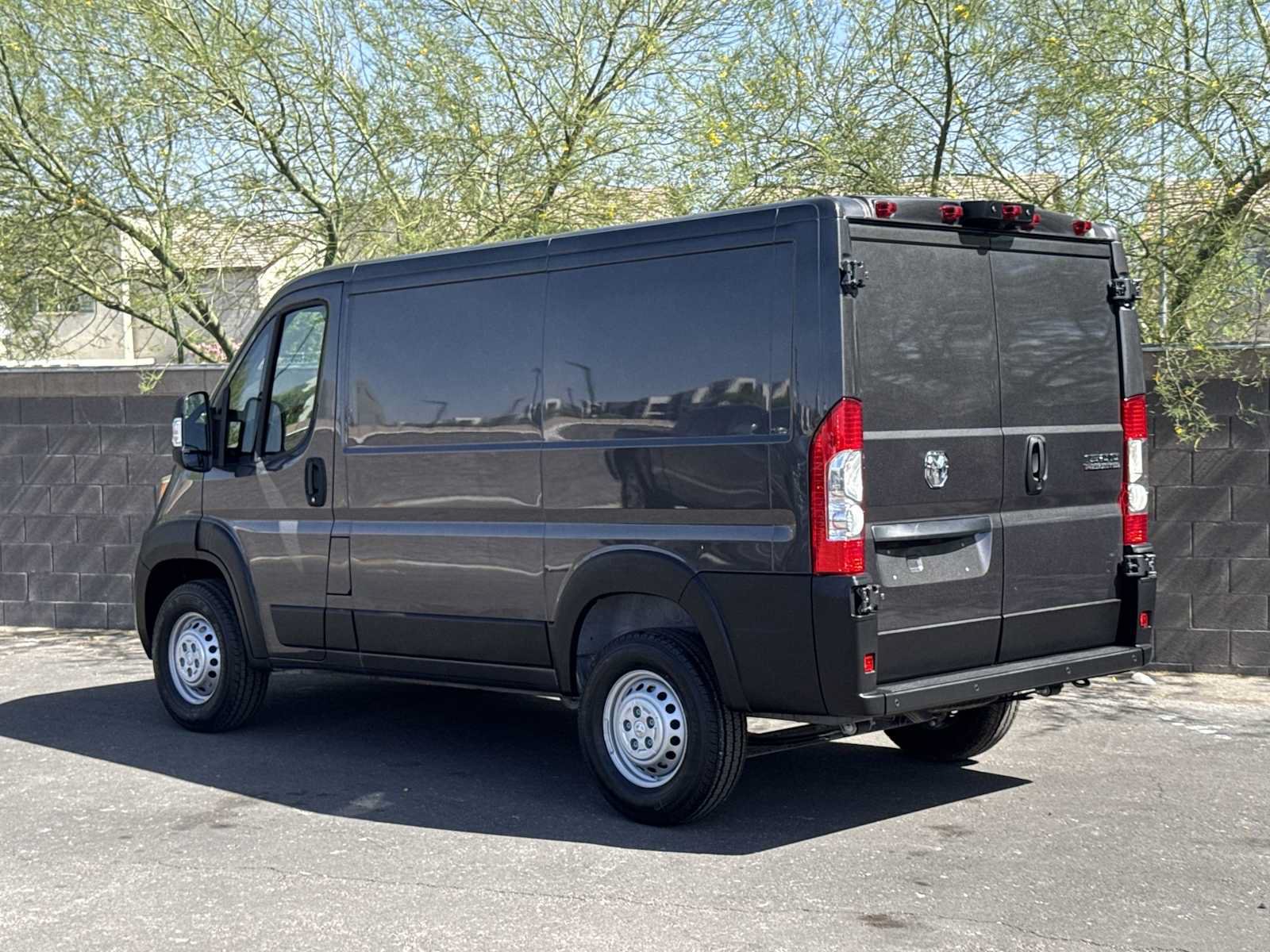 Used 2025 RAM ProMaster 1500 FWD image 6