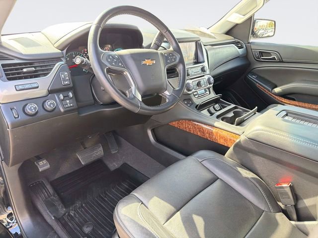 Used 2019 Chevrolet Suburban Premier image 27