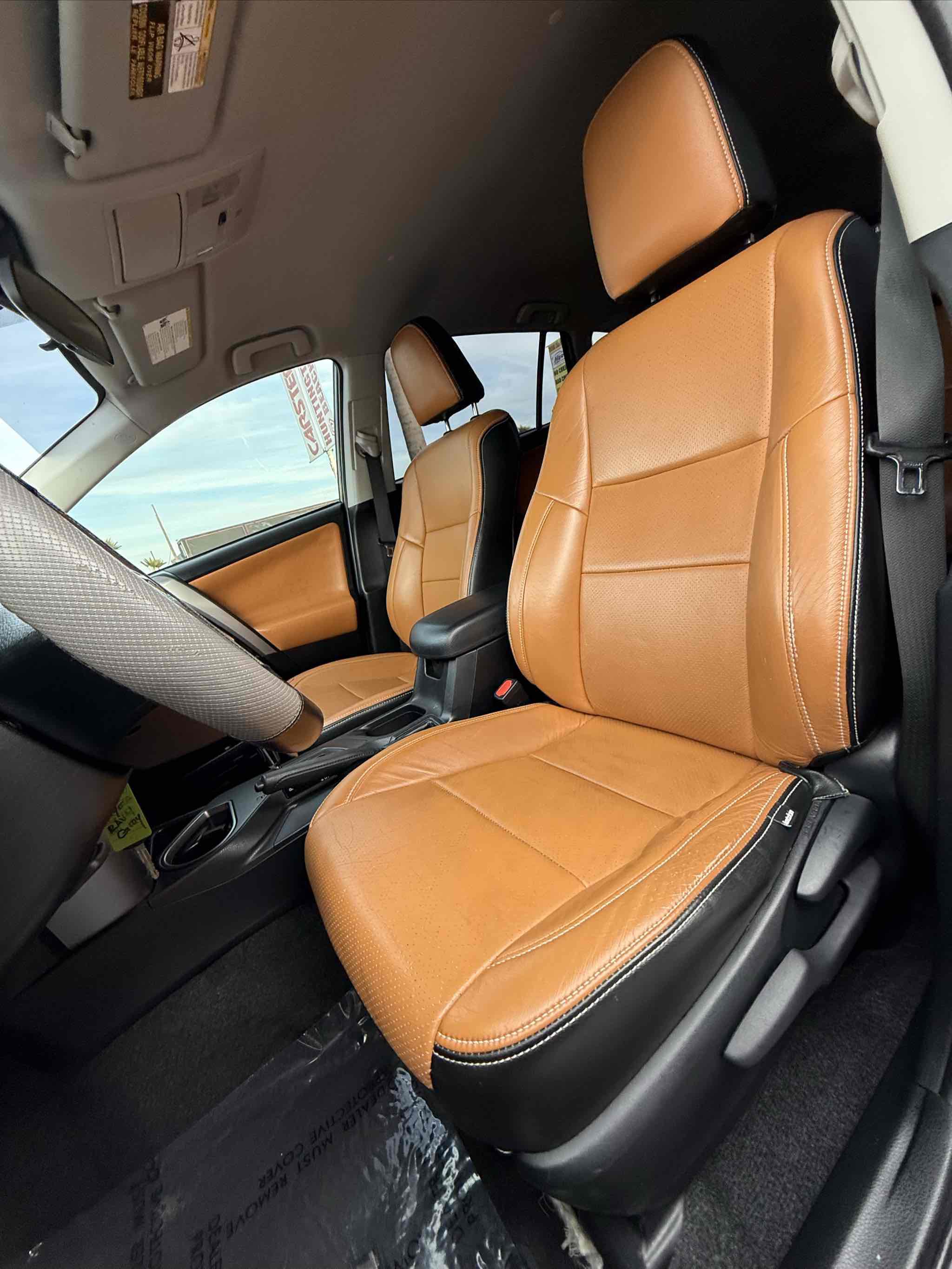 Used 2017 Toyota RAV4 LE image 83