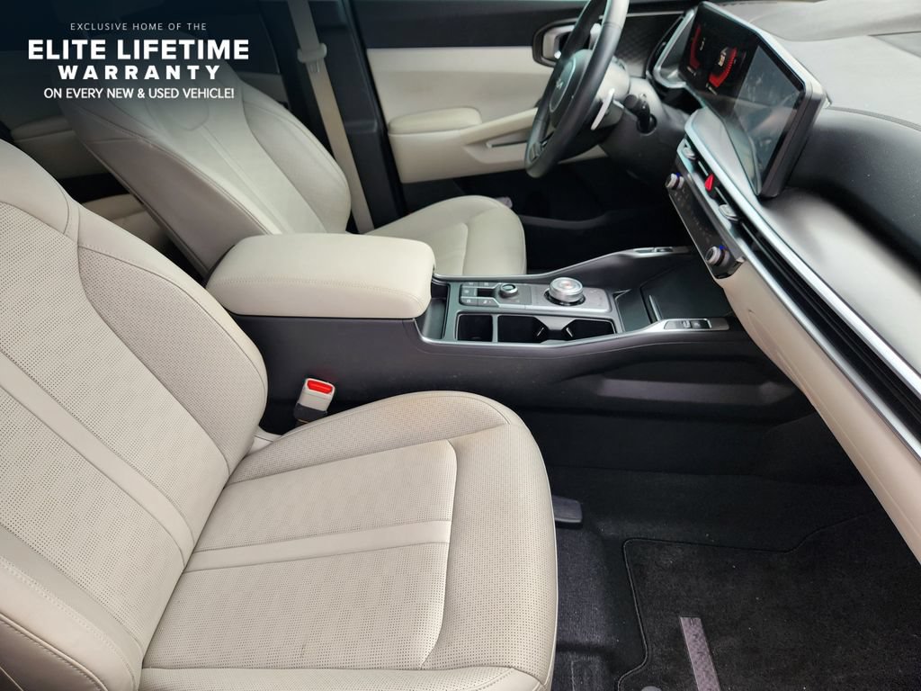 Used 2025 Kia Sorento EX AWD/4WD image 14
