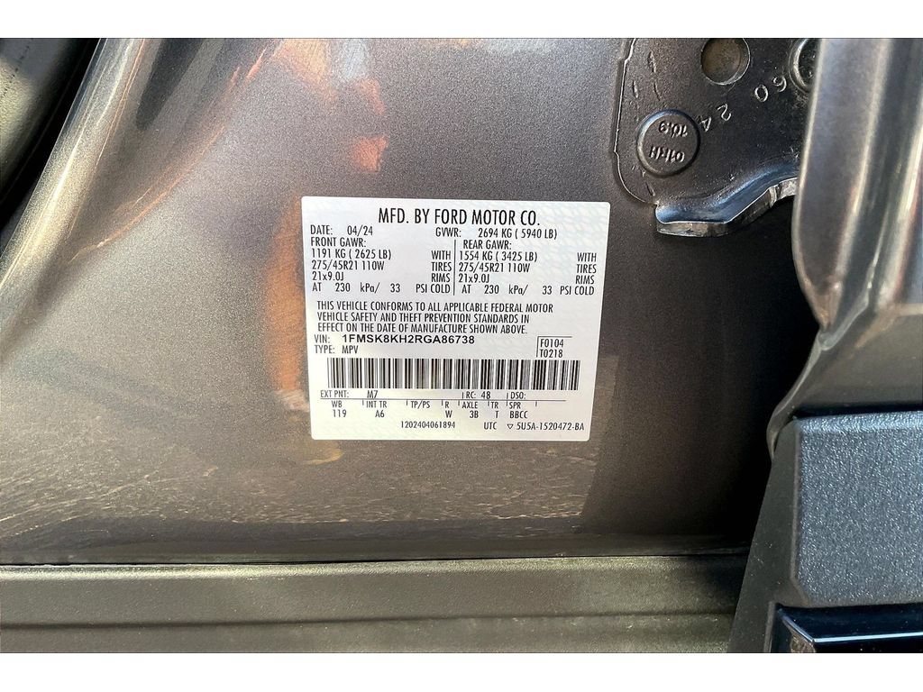 Used 2024 Ford Explorer ST-Line w/ Class IV Trailer Tow Package AWD/4WD image 27