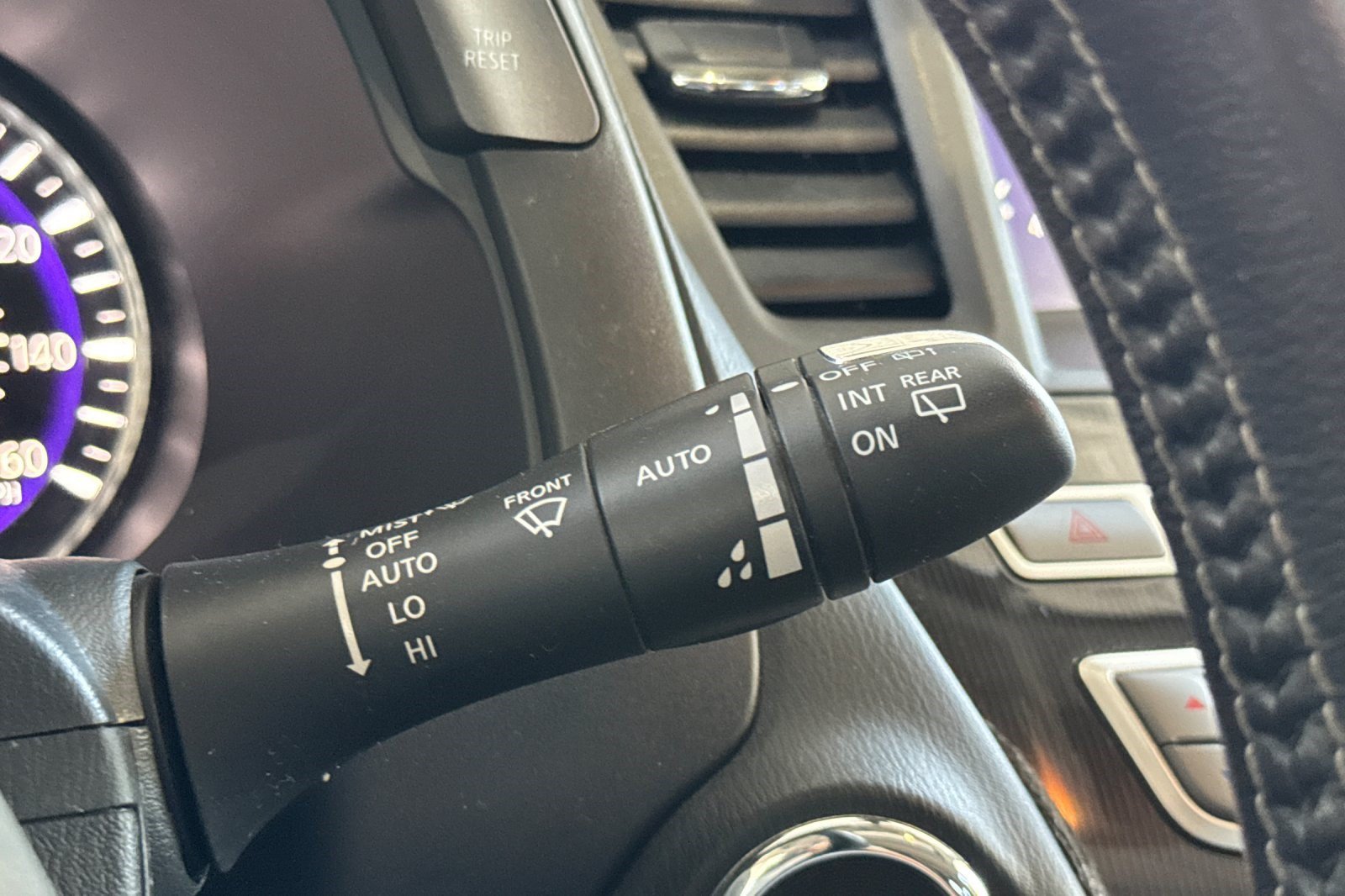 Used 2020 INFINITI QX60 Signature Edition AWD/4WD image 35