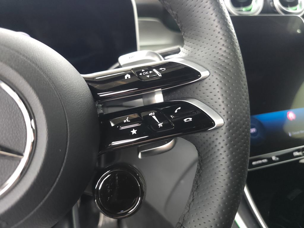 Used 2024 Mercedes-Benz GLC 43 AMG 4MATIC image 13