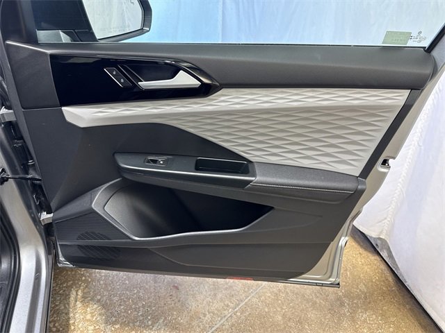 Used 2024 Volkswagen Taos S image 24