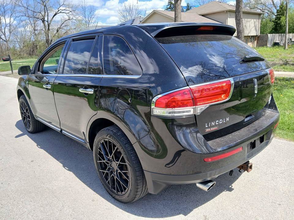 Used 2013 Lincoln MKX AWD image 8