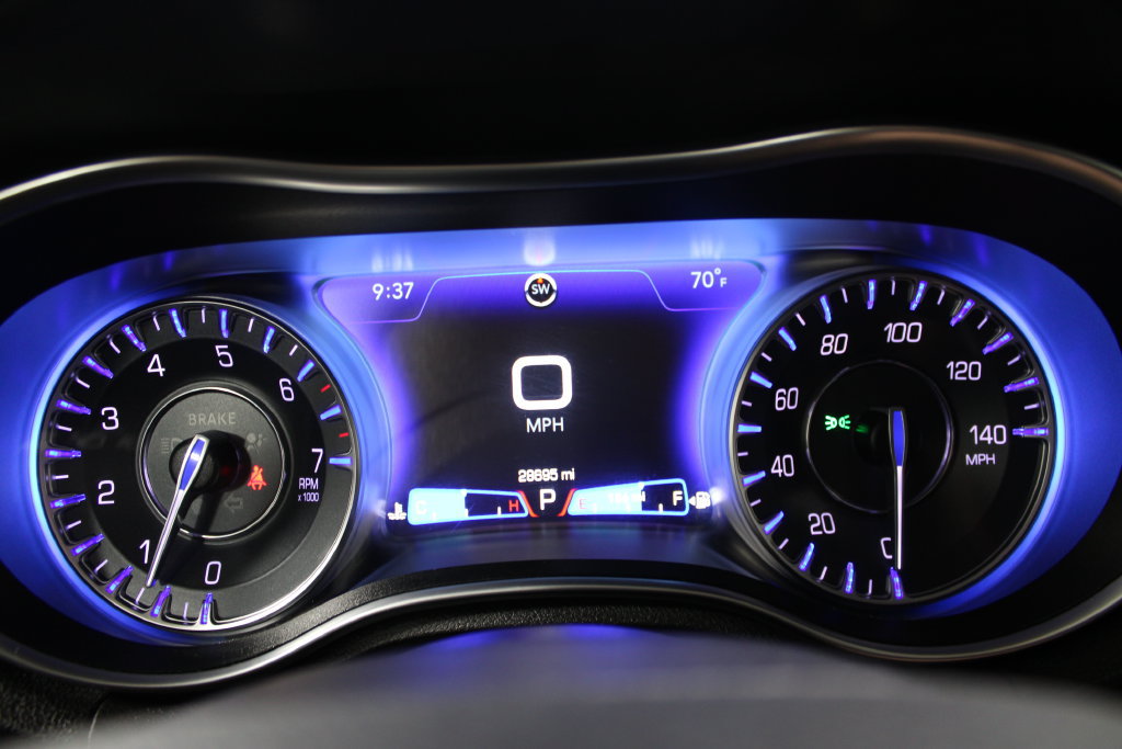 Used 2023 Chrysler 300 Touring AWD/4WD image 33