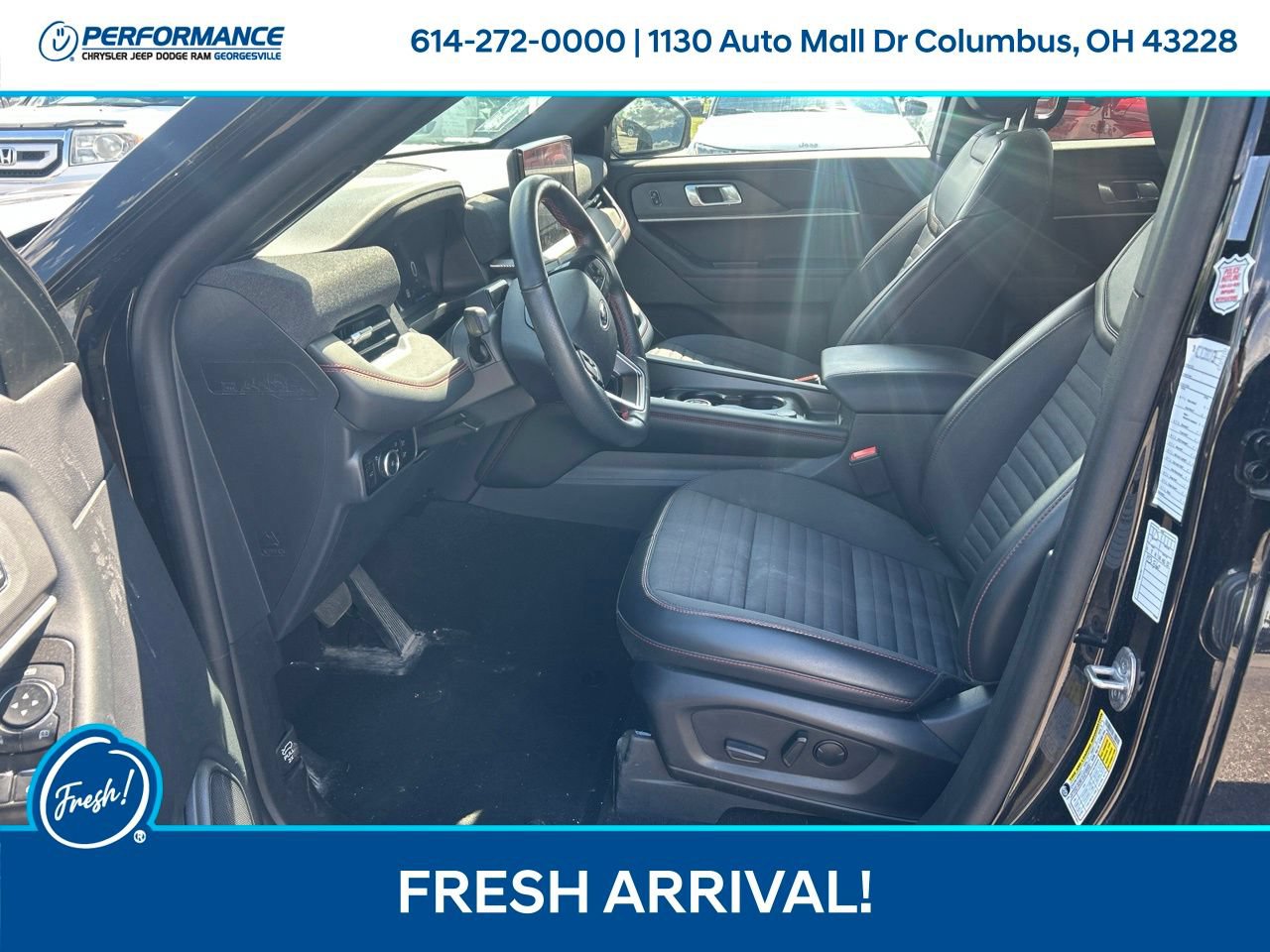 Used 2025 Ford Explorer ST-Line w/ ST-Line Street Pack AWD/4WD image 12