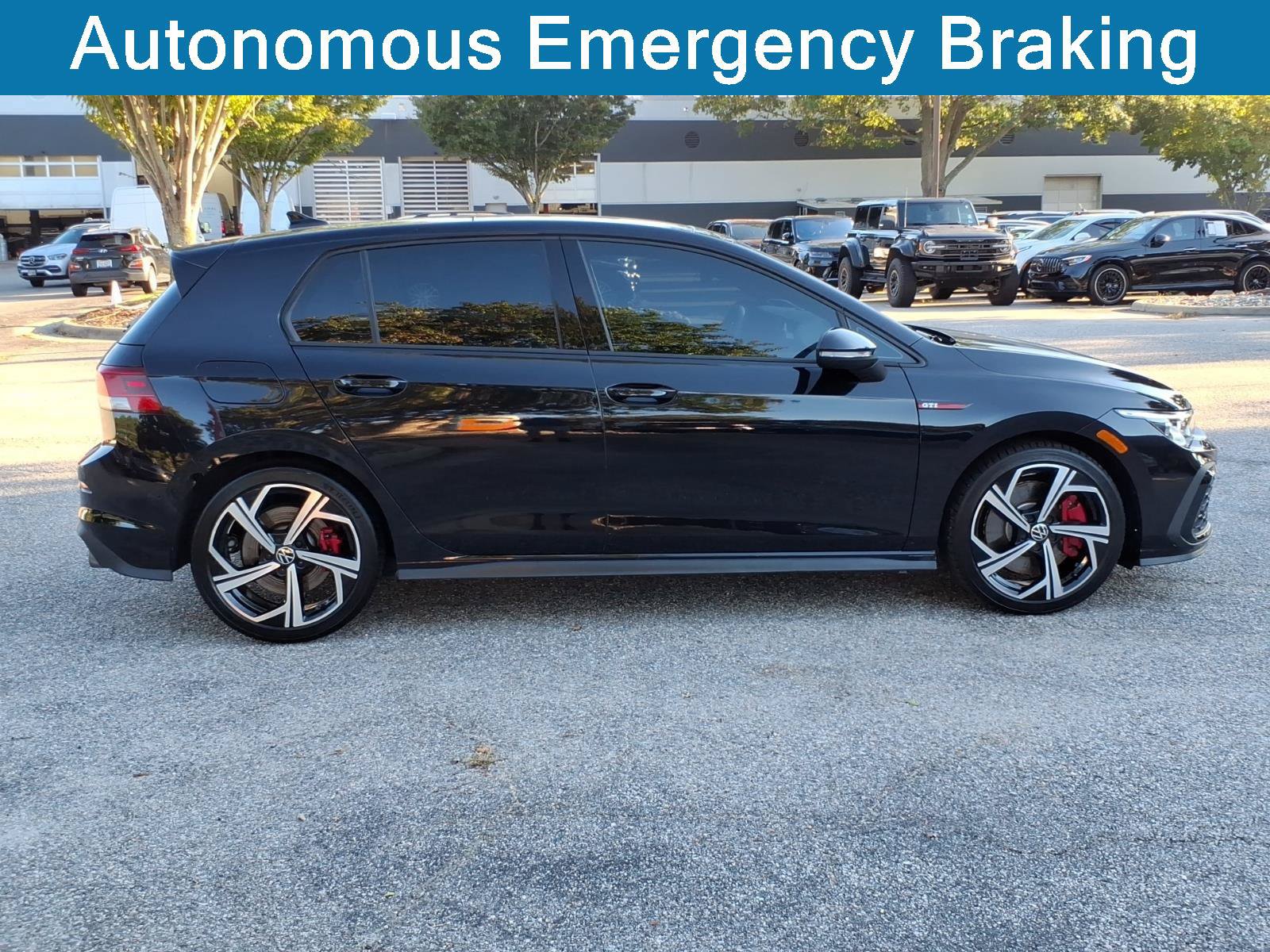 Used 2024 Volkswagen GTI SE FWD image 7