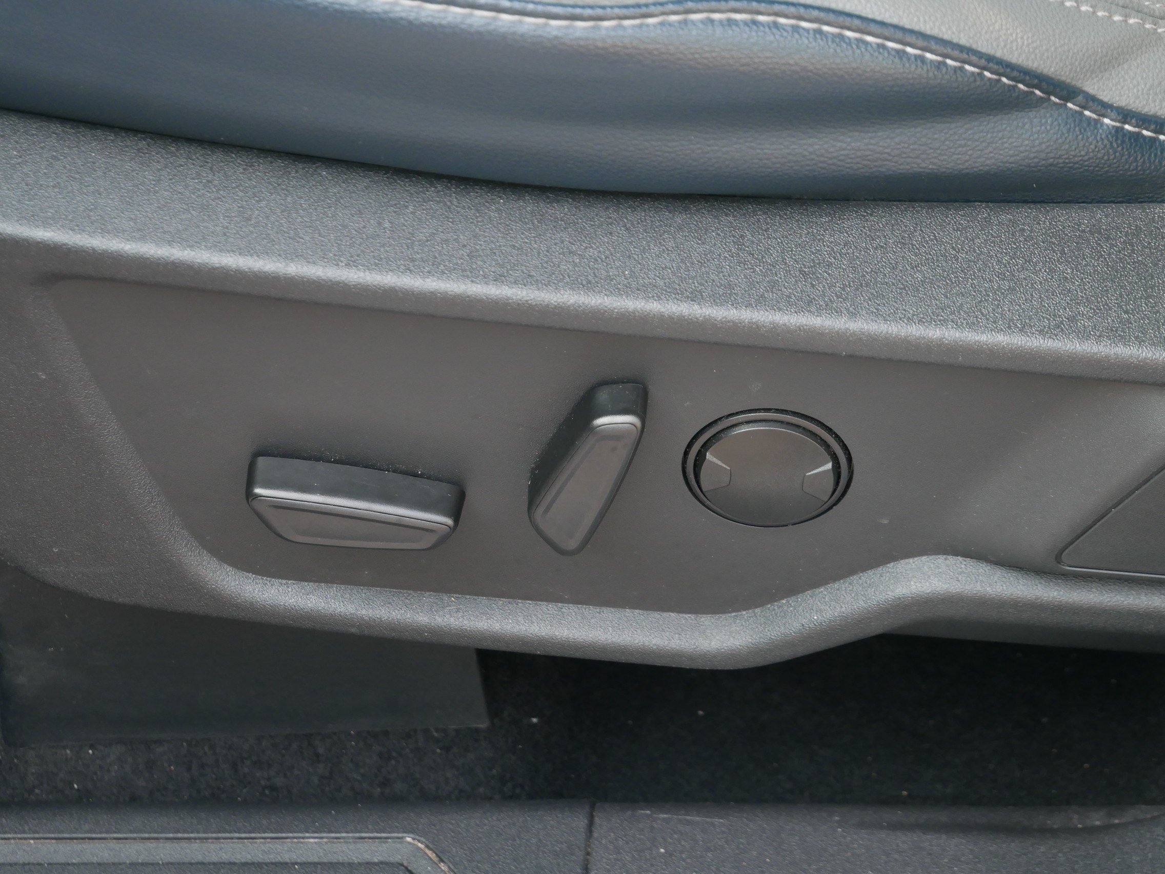 Used 2023 Ford Bronco Outer Banks AWD/4WD image 17