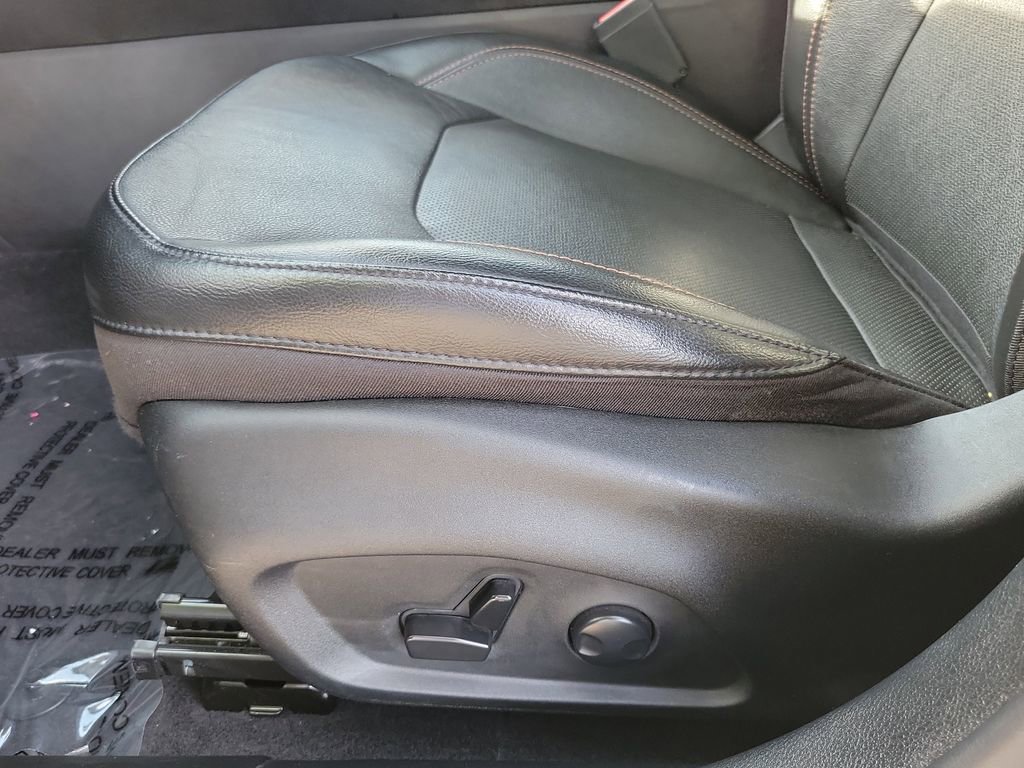 Used 2023 Jeep Compass Latitude w/ Sun and Sound Group image 15